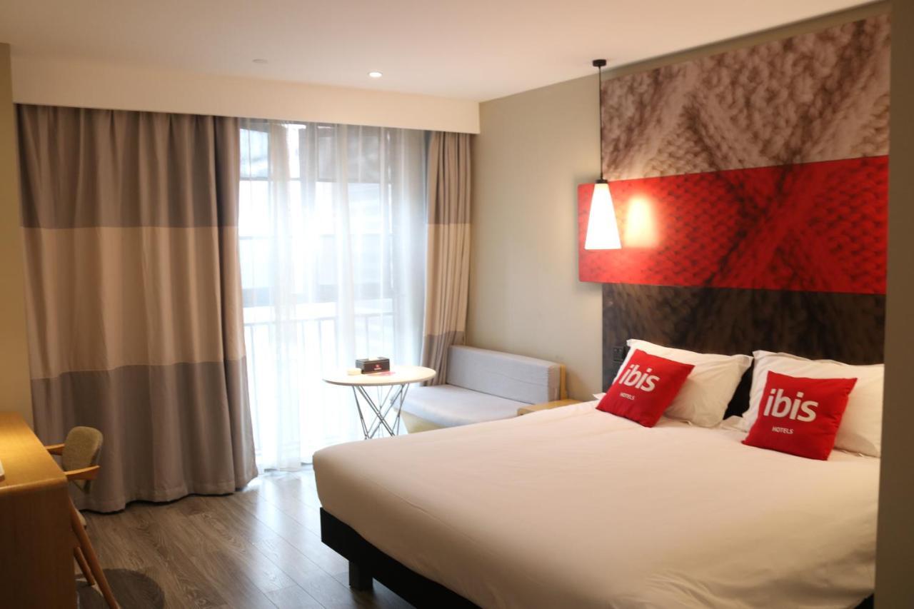 Ibis Chengdu Sm Square Hotel Exterior photo